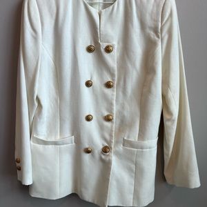 Women’s white blazer w/ gold buttons - executive collection 💕 size 12 suit coat